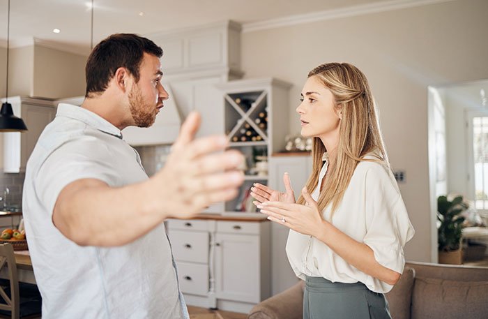 23YO Baffled Over BF’s Idea To Actually Live Off Her, As He Believes She Owes Him Something